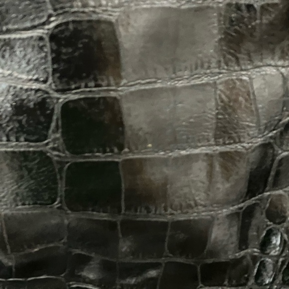 Women’s satchel with pull out bag. - Picture 2 of 6